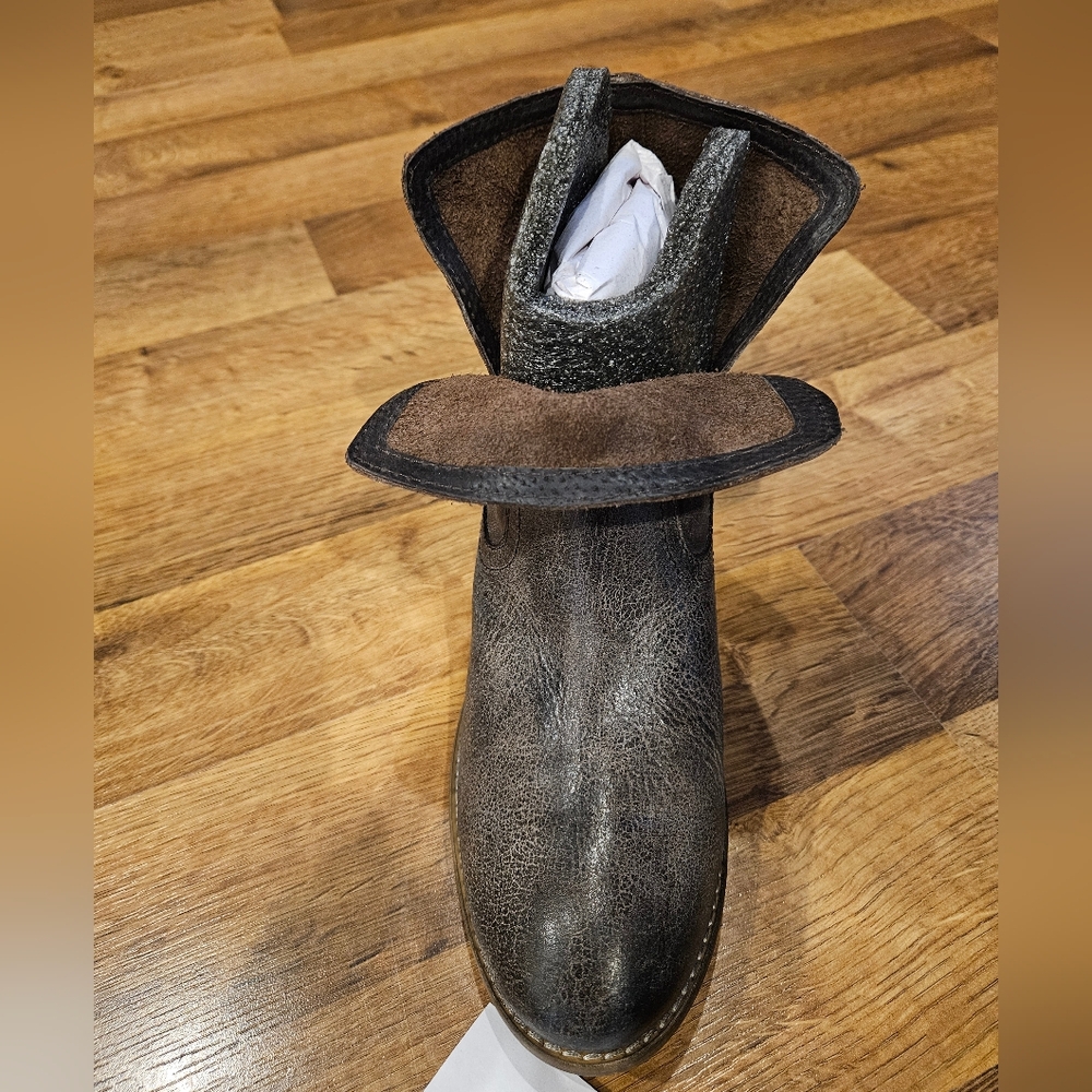 Diba True Rustic Ranch Color: Walnut Grove - Picture 2 of 13